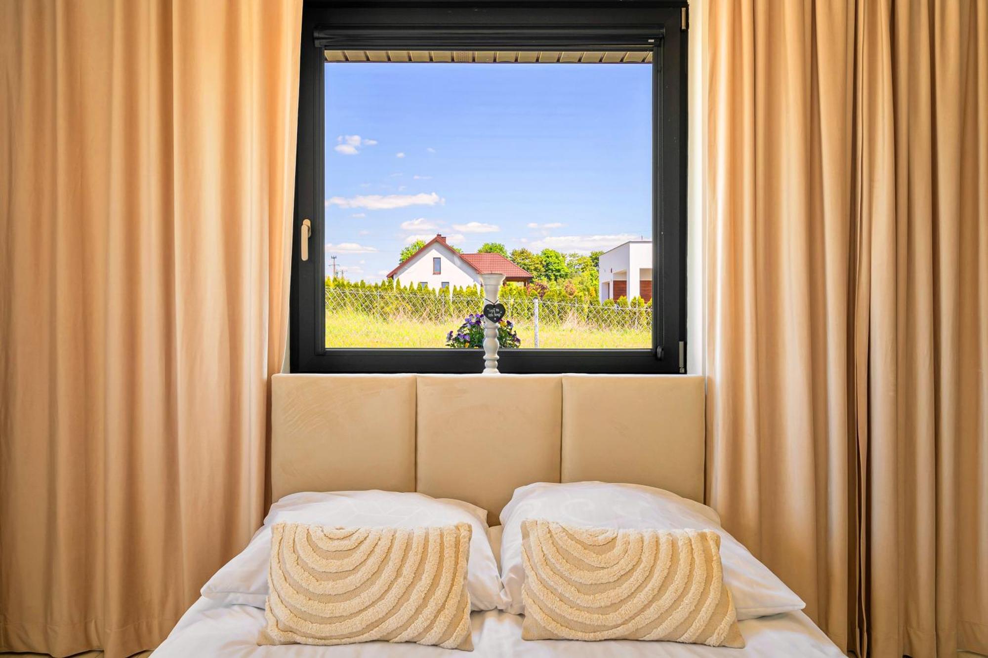 Chojno 31- Dom Wypoczynkowy Przy Jeziorze Z Jacuzzi Chrostkowo Exterior photo